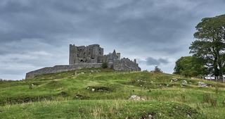 Cashel   <em>(Rock of Cashel)</em>  |   3  /  10    |